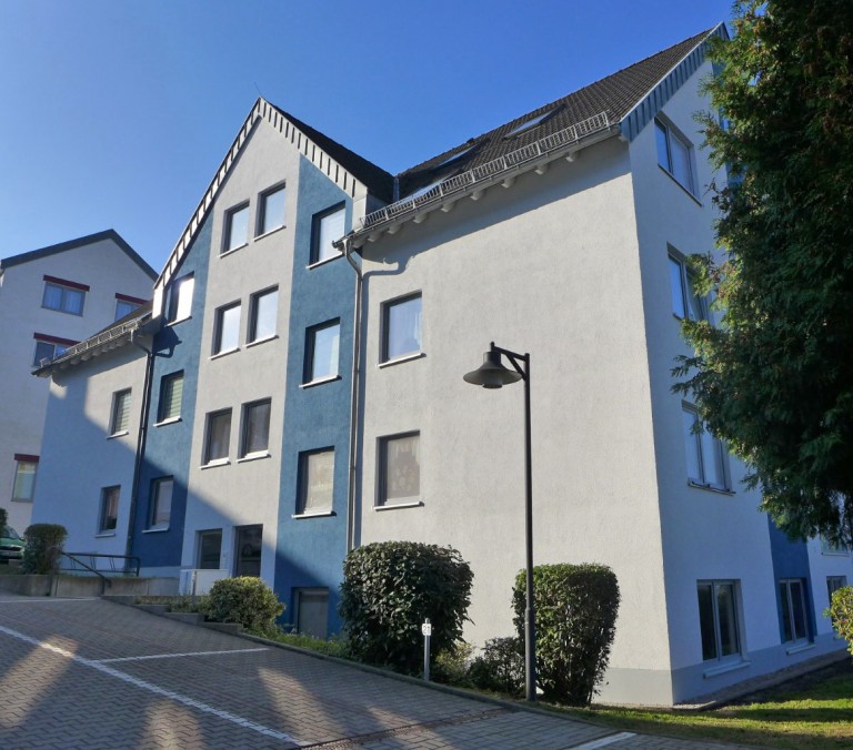 Klein und gemütlich mit Balkon